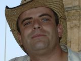 Simon Gregson
