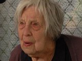 'Lou Beale' to guest in 'The Bill'