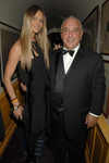 Elle Macpherson and Philip Green at Dinner and Preview of Kate Moss' Topshop Christmas 2007 Collection, Annabels, London, on Oct 16