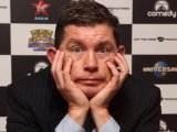 Lee Evans breaks own gig record