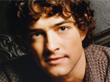 Lee Mead rejects "toy boy" tag
