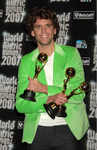 Mika with his three awards with her award at  2007 World Music Awards, Press Room, Monte Carlo, Monaco on Nov 04