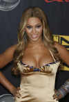 Beyonce Knowles at American Music Awards 2007, Los Angeles, on Nov 18