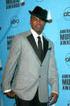 Ne-Yo at American Music Awards 2007, Press Room, Los Angeles, on Nov 18