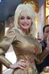 Dolly Parton at 81st Macy's Thanksgiving Day Parade, New York, on Nov 22