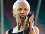 Lennox wants media ban on Winehouse
