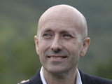 Johnston to present 'Correspondent'
