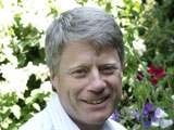 Nick Ross to host BBC crime show