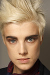 Agyness Deyn at Fendi Autumn/Winter 2008/2009 show, Milan Fashion Week.