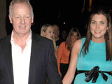 Les Dennis welcomes baby girl