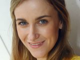Corrie's Kat Kelly signs for another year
