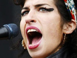 Amy Winehouse to become an agony aunt