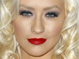 Aguilera: Gay marriage ban "unfair"