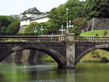 Man skinny dips at Imperial Palace