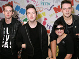 Glasvegas singer slams 'tight students'