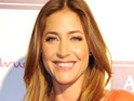 Lisa Snowdon completes charity skydive