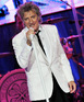 Rod Stewart performs his only American show during his current world tour 