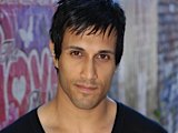 Stephen Uppal (Ravi Roy, 'Hollyoaks')
