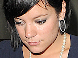 Lily Allen denies insulting Cheryl Cole