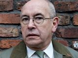 Corrie actor 'challenged' by plot twist