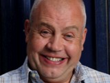 'Enders star Cliff Parisi 'to be a father'