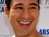 Mario Lopez, girlfriend expecting child