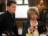 Sean panics when Leon turns up at The Rovers
