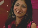 Hira, Siavash bond over cultures
