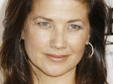 Daphne Zuniga returns to 'Melrose Place'