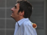 POTD: Leanne pelts food at Peter in Corrie