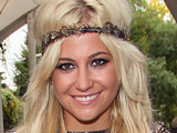Pixie Lott scores second No.1