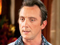 Serafinowicz 'startled by giant cockroach'