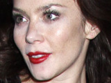 Anna Friel 'wants more theatre roles'