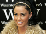 Katie Price joins Reid in Los Angeles