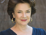 'Neighbours' Lyn 'wants Joe Mangel back'