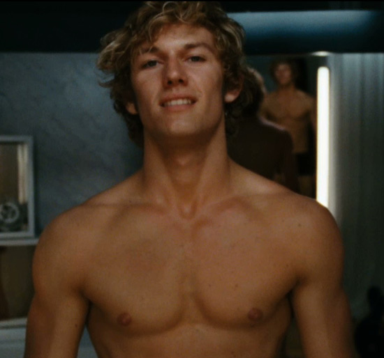 Alex Pettyfer Shirtless