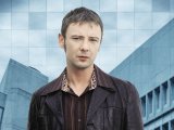 Simm, Lumley play 'Mr Men' for charity