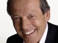 Grantham "set to quit" EastEnders