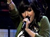 Ashlee Simpson explains 'SNL' fiasco