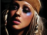 Aguilera avoiding Hollywood parties