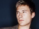 Lee Ryan defends Sir Elton John