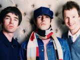 Oasis at number one in singles chart