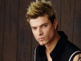 Cheeky Girls, Phixx singer to 'Fool Around'
