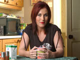 Kat quits 'EastEnders'