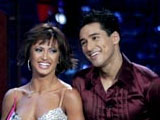 Mario Lopez to present 'Extra'